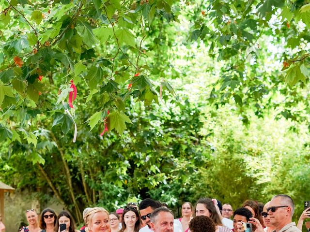 Le mariage de Clara et Aurore à Montilliers, Maine et Loire 9