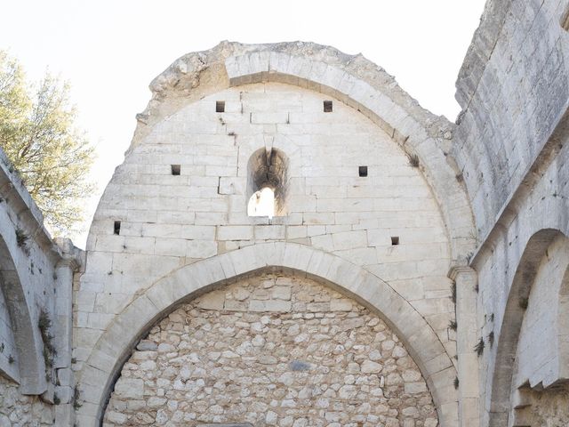 Le mariage de Fabrice et Alizée à Grignan, Drôme 3