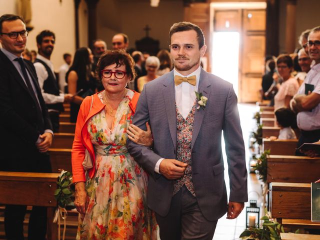 Le mariage de Thibault et Charlotte à Perreux, Loire 27