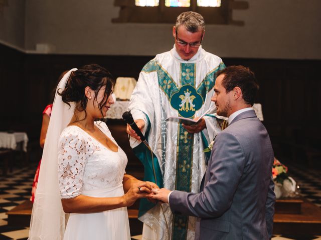 Le mariage de Thibault et Charlotte à Perreux, Loire 29