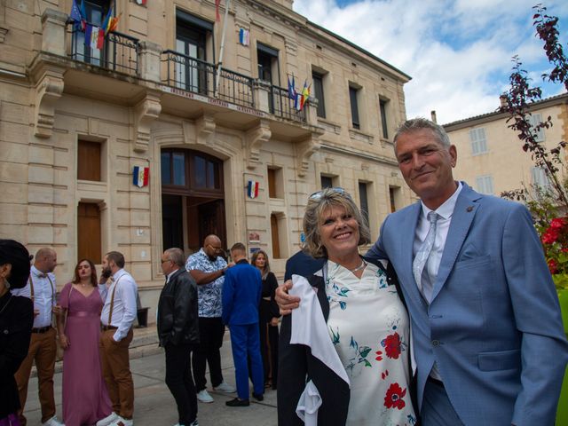 Le mariage de Nico et Marine à Gardanne, Bouches-du-Rhône 12