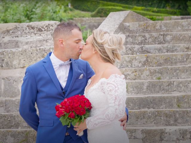 Le mariage de Wilfried et Adélaïde à Châteauneuf-sur-Loire, Loiret 10