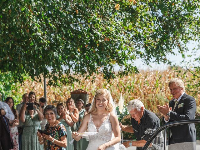 Le mariage de Kevin et Amandine à Thèze, Pyrénées-Atlantiques 32