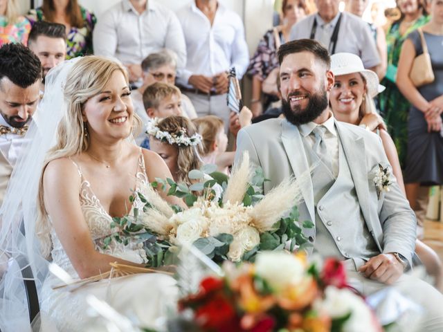 Le mariage de Kevin et Amandine à Thèze, Pyrénées-Atlantiques 37