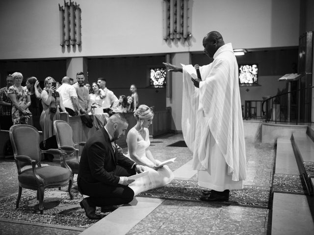 Le mariage de Goshua et Virginie à Hagondange, Moselle 10