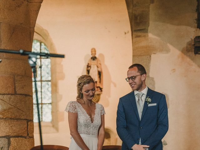 Le mariage de Adrien et Stéphanie à Concarneau, Finistère 52