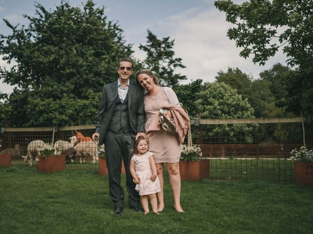 Le mariage de Adrien et Stéphanie à Concarneau, Finistère 104