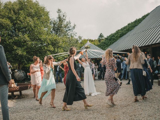 Le mariage de Adrien et Stéphanie à Concarneau, Finistère 123