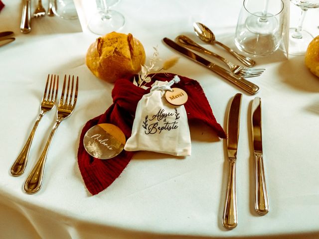 Le mariage de Baptiste et Alysée à Grez-sur-Loing, Seine-et-Marne 37