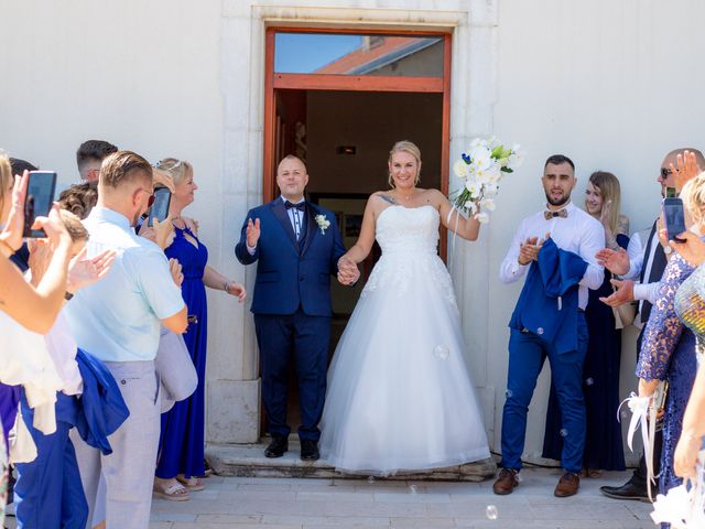 Le mariage de Christopher et Jennifer à Péron, Ain 49