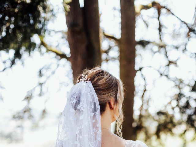 Le mariage de Florian et Marine à Thizy, Rhône 98