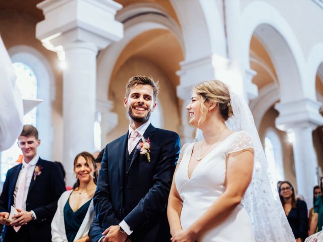 Le mariage de Florian et Marine à Thizy, Rhône 113