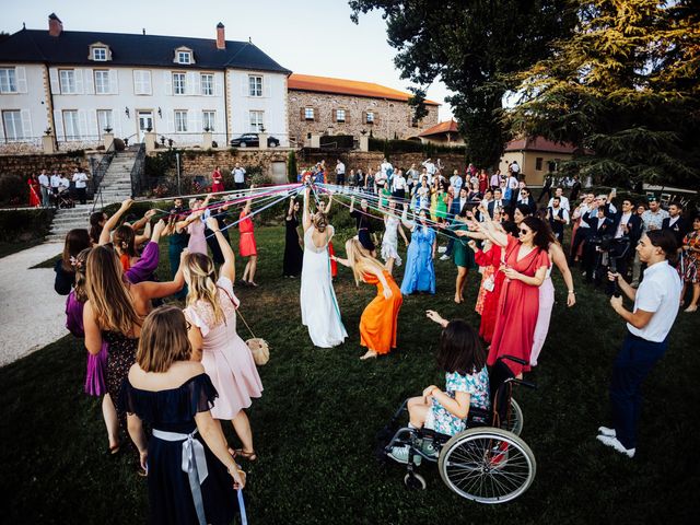 Le mariage de Florian et Marine à Thizy, Rhône 173