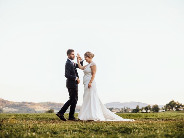 Le mariage de Florian et Marine à Thizy, Rhône 214