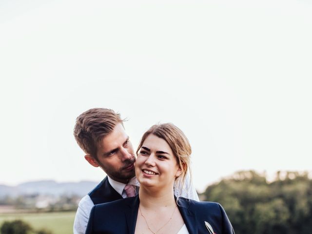 Le mariage de Florian et Marine à Thizy, Rhône 220