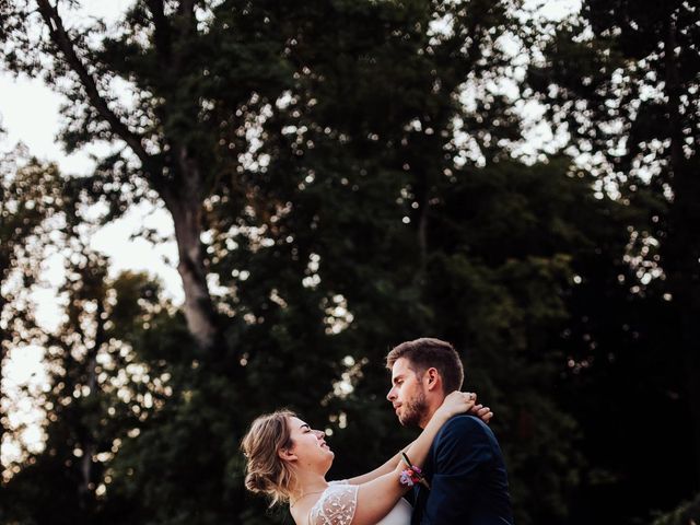 Le mariage de Florian et Marine à Thizy, Rhône 243