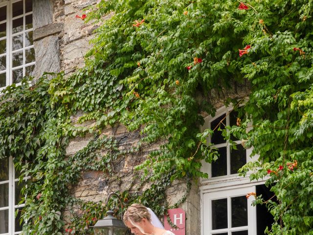 Le mariage de Anthony et Marie à Hébécrevon, Manche 12