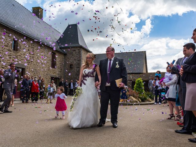 Le mariage de Jérémy et Elodie à Commer, Mayenne 9