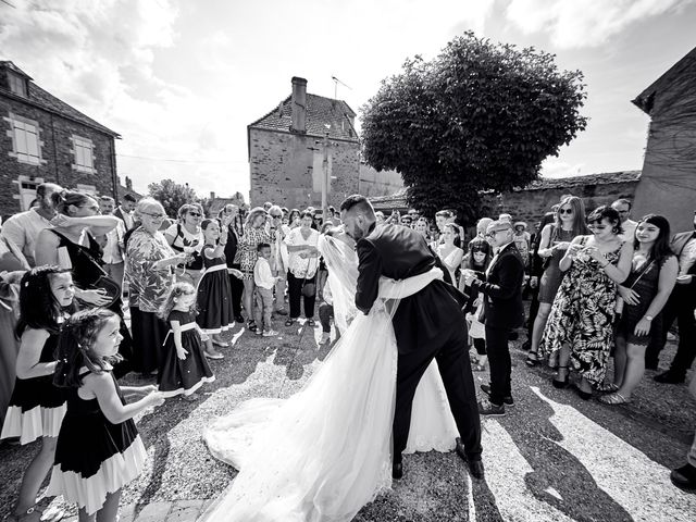 Le mariage de Thomas et Cécilia à Merry-sur-Yonne, Yonne 52