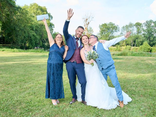 Le mariage de Thomas et Cécilia à Merry-sur-Yonne, Yonne 62