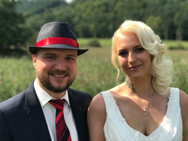 Le mariage de Rémi et Caroline à Falck, Moselle 2