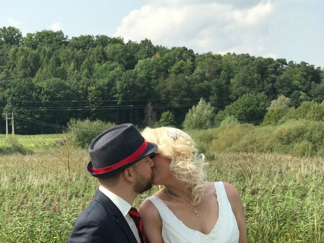 Le mariage de Rémi et Caroline à Falck, Moselle 3