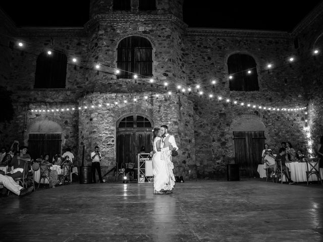 Le mariage de Jean-Philippe et Victoria à Hyères, Var 10