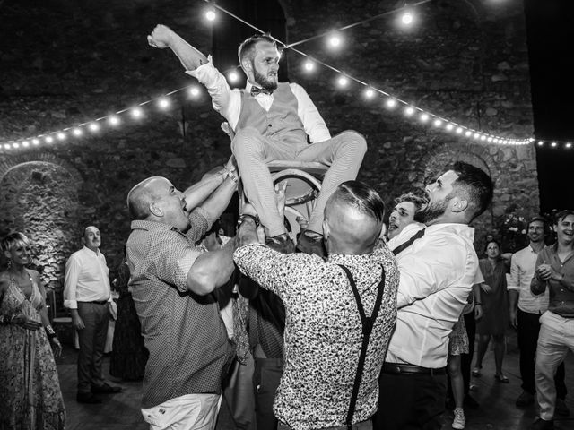 Le mariage de Jean-Philippe et Victoria à Hyères, Var 17