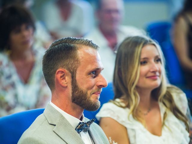 Le mariage de Jean-Philippe et Victoria à Hyères, Var 36