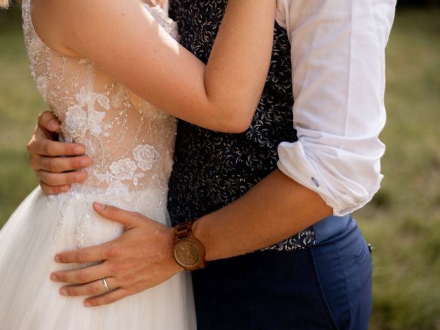 Le mariage de Loris et Swan à Jujurieux, Ain 21