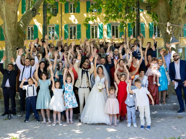 Le mariage de Alex et Laurie à Solliès-Toucas, Var 27