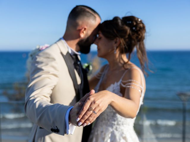 Le mariage de Alex et Laurie à Solliès-Toucas, Var 56