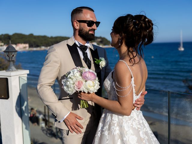Le mariage de Alex et Laurie à Solliès-Toucas, Var 57