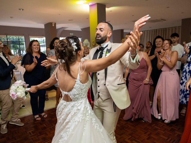 Le mariage de Alex et Laurie à Solliès-Toucas, Var 1