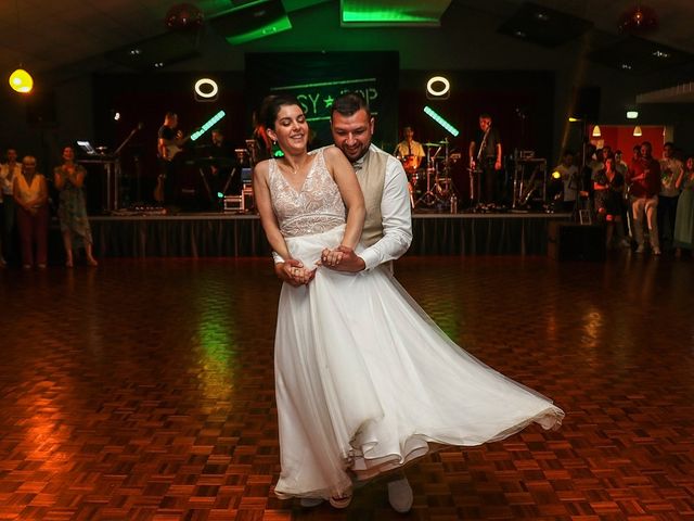 Le mariage de Clément et Charlotte à Sallertaine, Vendée 6