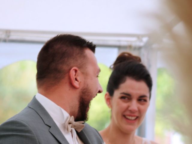 Le mariage de Clément et Charlotte à Sallertaine, Vendée 7