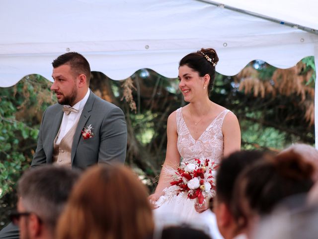 Le mariage de Clément et Charlotte à Sallertaine, Vendée 32
