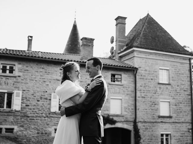 Le mariage de Stéphane et Charlotte à Liergues, Rhône 29