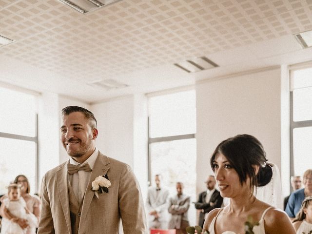 Le mariage de Emilie et Karim à Vignieu, Isère 17