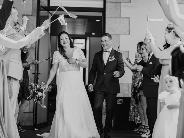 Le mariage de Yoann et Anne à Plougonven, Finistère 19