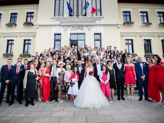 Le mariage de Yoann et Diana à Saint-Jean-d&apos;Ardières, Rhône 17