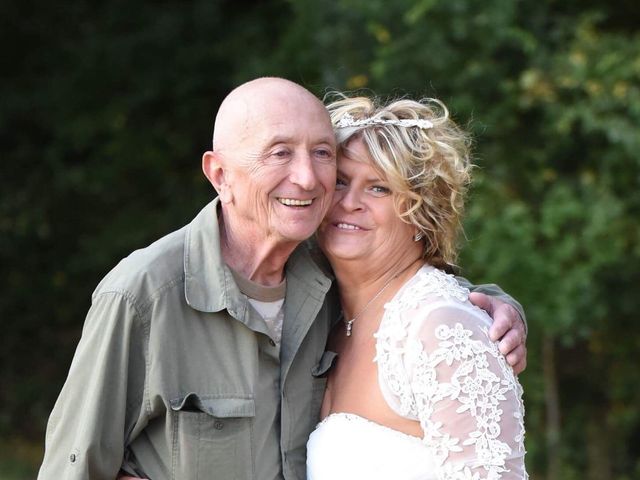 Le mariage de Stéphane  et Isabelle  à Bonny-sur-Loire, Loiret 9