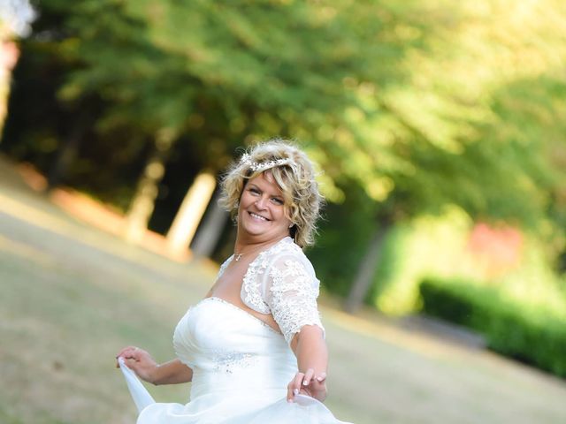 Le mariage de Stéphane  et Isabelle  à Bonny-sur-Loire, Loiret 12