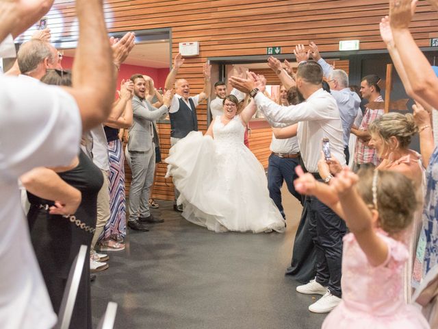 Le mariage de Gaylor et Elodie à Gray, Haute-Saône 57