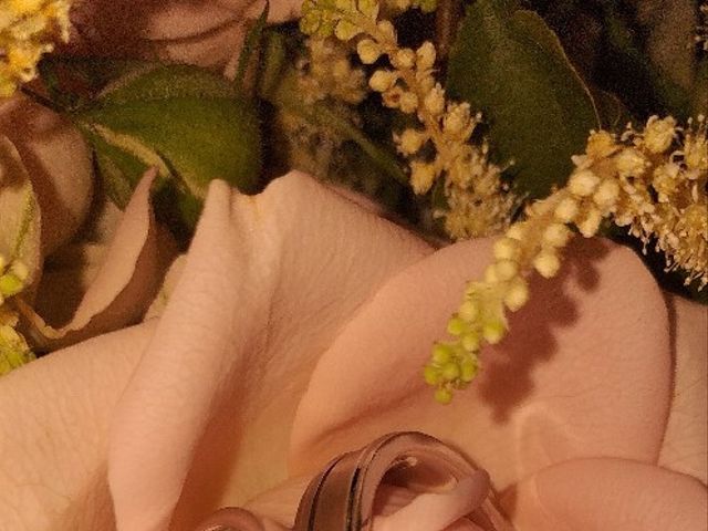 Le mariage de Anthony et Laëtitia  à Corneville-sur-Risle, Eure 6