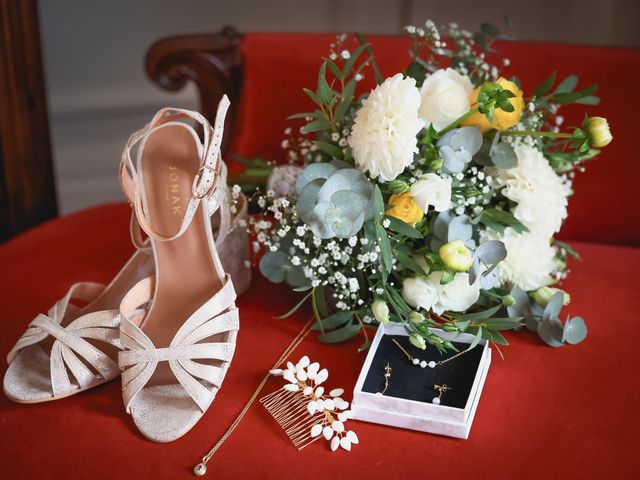 Le mariage de Simon et Clémentine à Tuffé, Sarthe 1