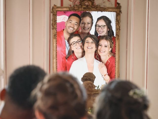 Le mariage de Simon et Clémentine à Tuffé, Sarthe 41
