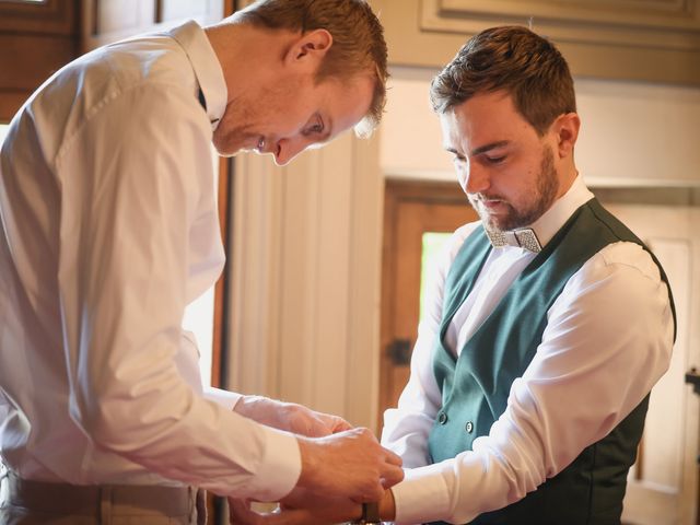 Le mariage de Simon et Clémentine à Tuffé, Sarthe 48