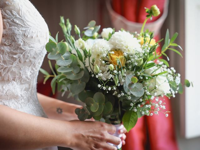 Le mariage de Simon et Clémentine à Tuffé, Sarthe 61