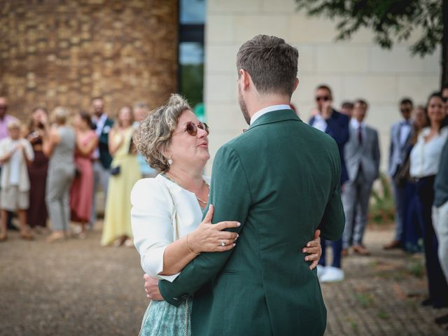 Le mariage de Simon et Clémentine à Tuffé, Sarthe 125